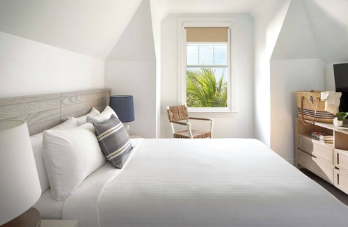 Key West Hotel | 2 Stylish Units | Near Key West International Airport- 1.1 mi | Outdoor Pool