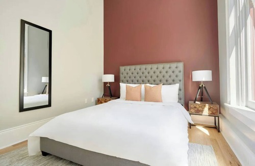 French Quarter Hotel | 2 Units in Prime Canal St Location, Near Bourbon St | The Harlequin by AvantStay