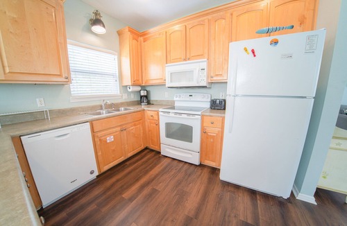 Plantation House | 20% OFF FALL! Plantation Home, Dog Friendly, Private Pool, Sleeps 10!