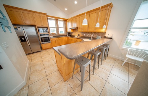 East End House | 20% OFF FALL! Private Pool, Hot Tub & Elevator, Pet Friendly, Gulf View!