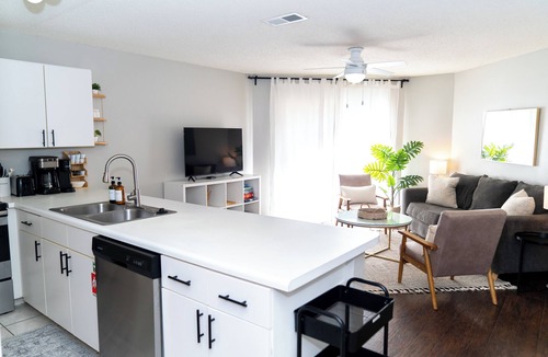 Fort Walton Beach - Destin Condo | 200 Steps to Private Beach - Ground Floor Condo!