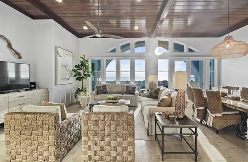WaterSound Beach Condo | 201 m² Condo ∙ 3 bedrooms ∙ 8 guests