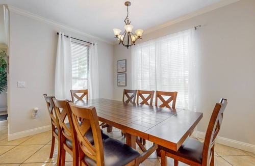 Villages of Crystal Beach House | 209 m² House ∙ 4 bedrooms ∙ 12 guests
