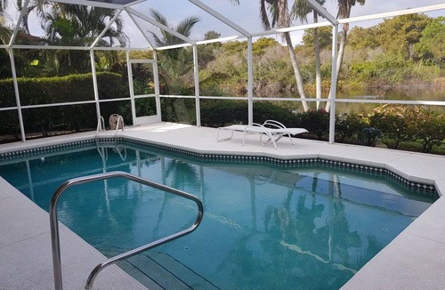 Central Naples Villa | 210 m² Villa ∙ 3 bedrooms ∙ 6 guests
