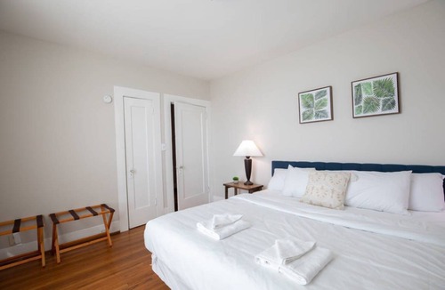 Redmont Park House | 214 m² House ∙ 5 bedrooms ∙ 18 guests