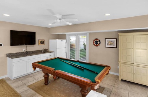 Gulfview Heights House | 215 m² House ∙ 5 bedrooms ∙ 14 guests