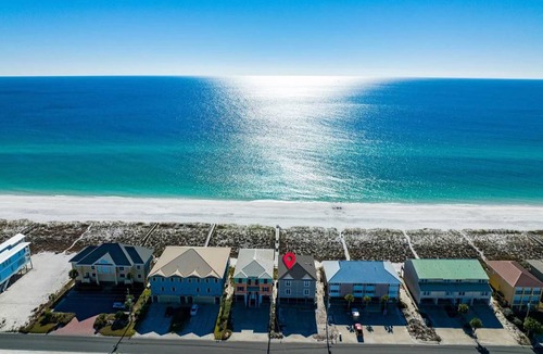 Navarre Beach House | 216 m² House ∙ 3 bedrooms ∙ 10 guests