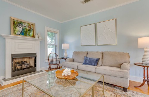 East Hill House | 222 m² House ∙ 4 bedrooms ∙ 10 guests