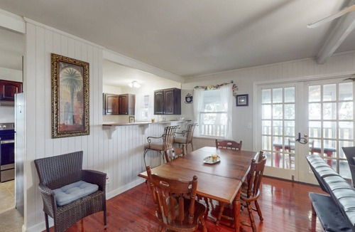 Eastpoint House | 223 m² House ∙ 3 bedrooms ∙ 6 guests