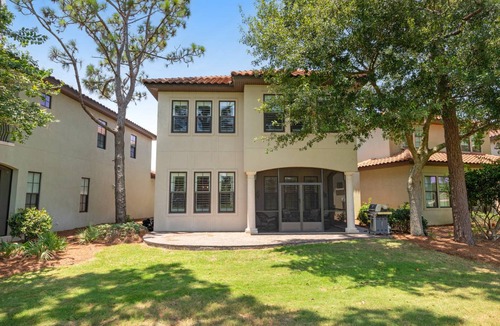 Villa Lago House | 225 m² House ∙ 4 bedrooms ∙ 14 guests