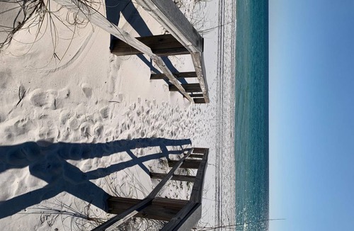 White Sands House | 230 m² House ∙ 4 bedrooms ∙ 10 guests