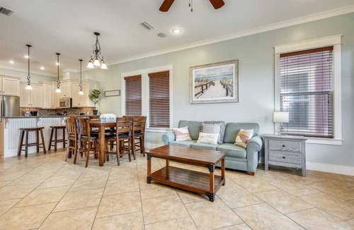 Silver Sands Beach House | 231 m² House ∙ 4 bedrooms ∙ 13 guests
