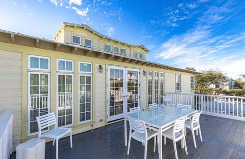 Seaside House | 244 m² House ∙ 6 bedrooms ∙ 12 guests