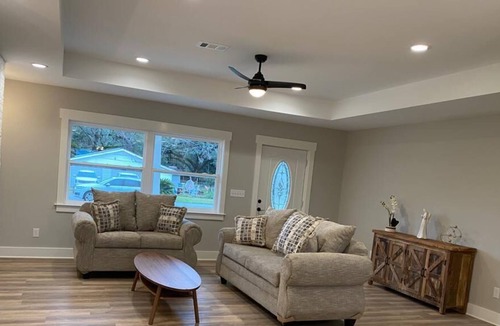 Florida Panhandle House | 25 min drive to Pcola Beach, Large home, Newly Remodeled