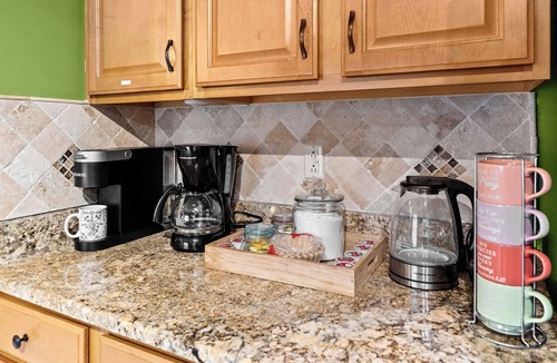 Northside House | *25% OFF | Long Term Friendly/Central Location | Pets Welcome*