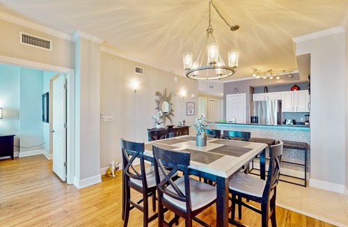 Panama City Beach Condo | 25th-floor, waterfront condo with picturesque views, pools & fitness room