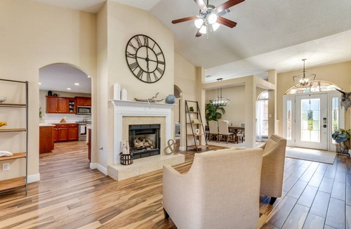 Brent House | 278 m² House ∙ 4 bedrooms ∙ 14 guests
