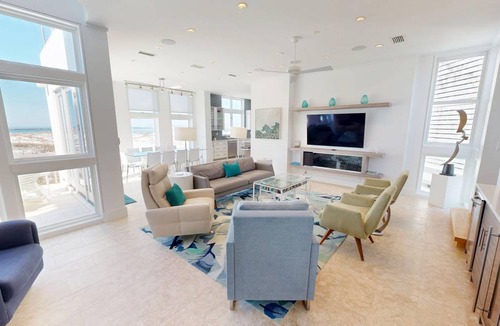 Holiday Isle House | 279 m² House ∙ 5 bedrooms ∙ 14 guests