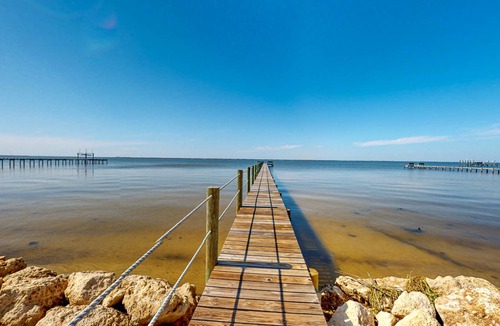 East End House | 286 m² House ∙ 4 bedrooms ∙ 15 guests