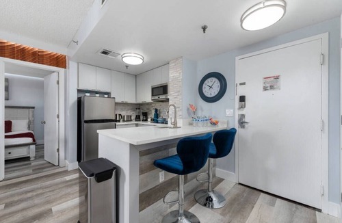 Southwest Orlando Villa | 2BR Suite Near Universal – Pool & Gym Access