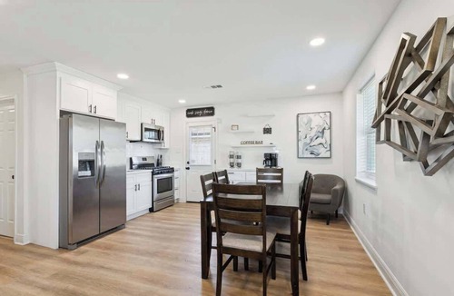 Meraux House | 3 bed 2 bath Nola home
