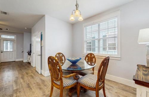 Port St. Joe House | 3 Bed 4 Bath Vacation home in Barefoot Cottages - Port St. Joe