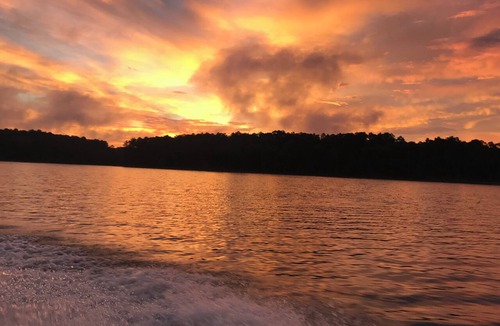 South Toledo Bend Cabin | 3-bedroom cabin South Toledo Bend with private boat ramp