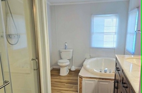 Dickel House | 3-bedroom Guest House on tranquil Farm in Wartrace