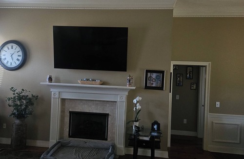 Pearl House | 3-bedroom house in Pearl with cool AC comfort. On Patrick Farms golf course.