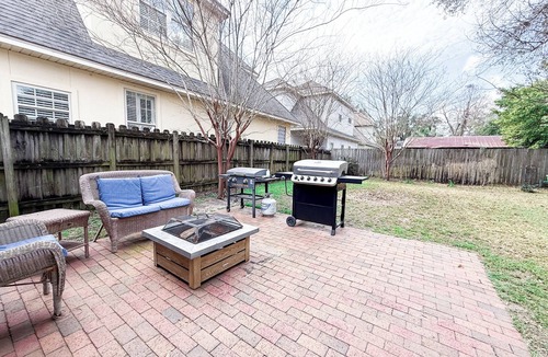 Warrington House | 3-bedroom house in pleasant Pensacola. Enjoy your stay