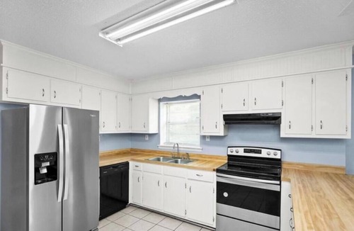 Bay Minette House | 3-bedroom house in pleasant Bay Minette 10minutes from Interstate