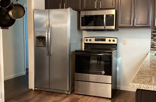 Texas City House | 3-bedroom vacation home just 19 minutes to Galveston Seawall