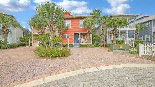 Santa Rosa Beach House | 3 bedrooms sleeps 10