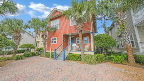 Santa Rosa Beach House | 3 bedrooms sleeps 10