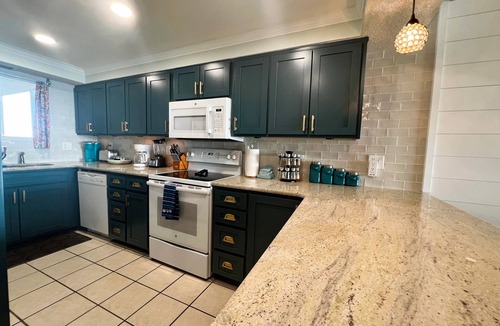Biltmore Beach Condo | 3 BR Beachfront Condo with Unobstructed Beach Views! Free Beach Chair Service