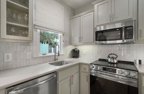 Seaside House | 3 Houses to Beach, Pet Friendly - Seaside, FL! + 2 Adult Bikes!