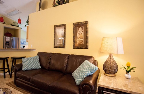 Fort Walton Beach - Destin House | 3 KING BEDS, 4BR,2 FULL BATHS, FREE PRIVATE HEATED POOL, WALK TO PRIVATE BEACH