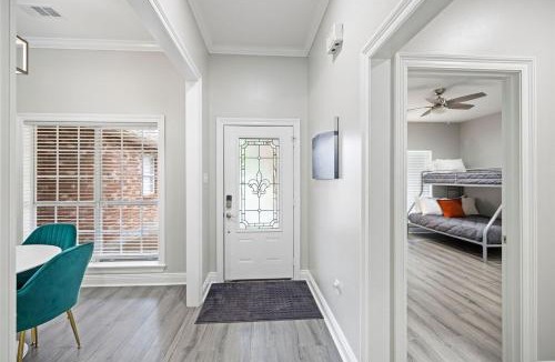 Ponchatoula House | 3 Kings, Hot Tub, Pool & Game Room