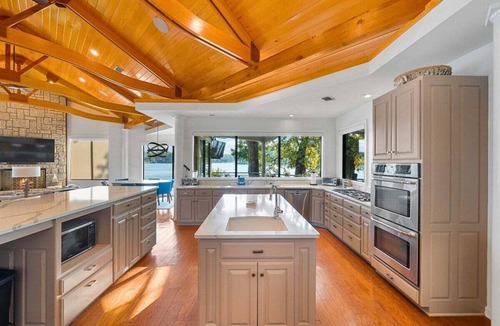 Mid America House | 3 Lakefront Homes | Private Pool | Private Dock