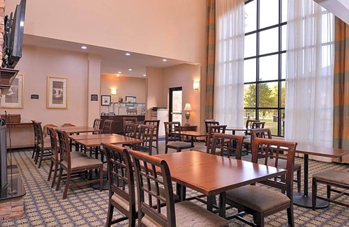 Central Oklahoma City Hotel | 3-Star Hotel ∙ Staybridge Suites Oklahoma City, an IHG Hotel