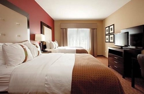 Hammond Hotel | 3-Star Hotel ∙ Holiday Inn Hammond, an IHG Hotel