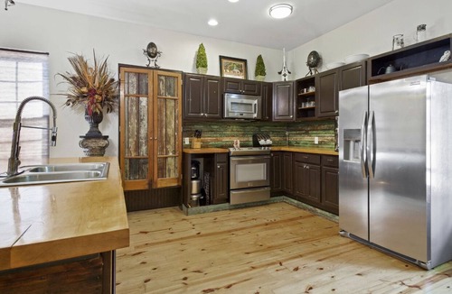 Arabi House | 3 Story Home w Pool, Mississippi River panoramic views and just minutes from FQ