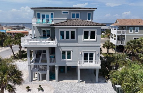 Villa Primera House | 307 m² House ∙ 5 bedrooms ∙ 14 guests