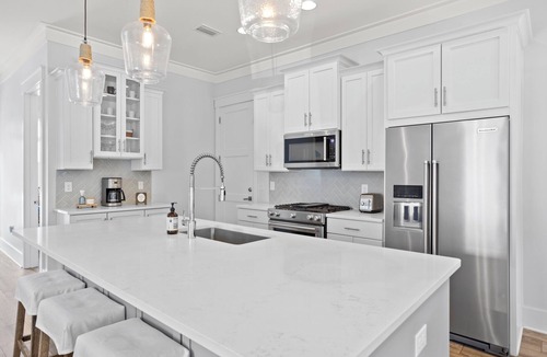 Lakeside at Blue Mountain Beach House | ☀️30A-4 Bikes-Close to Beach-Cool Breeze