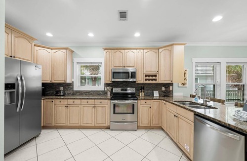Majestica Beach House | 30A Beach House - 250 ft to the Beach! 5 Bedrooms- Pet Friendly, Pool, Free Golf