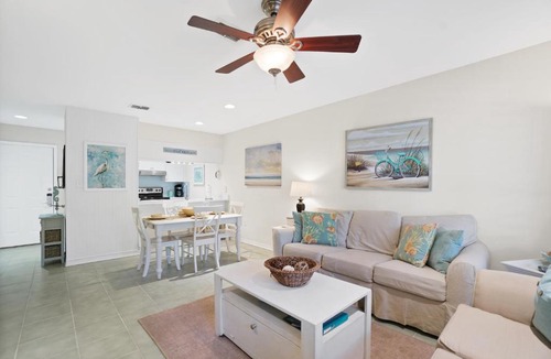 Cassine Village Apartment | 30A Cassine Gardens by Panhandle Getaways