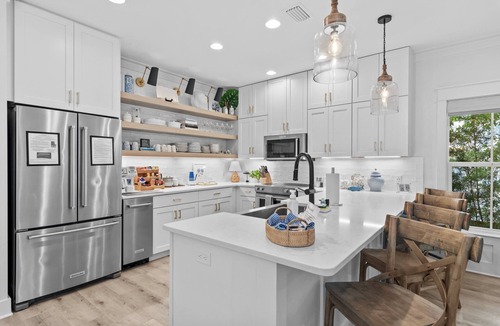 White's Gulfview House | 30A Luxury 4 Bedroom Beach Cottage with Golf Cart, Bikes and Beach Access!