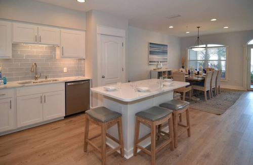 Seacrest Beach Condo | 30A Retreat | Pool View & Ready for Your September Getaway