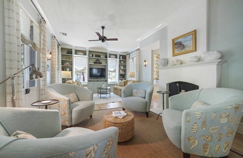 Seaside House | 312 m² House ∙ 5 bedrooms ∙ 9 guests