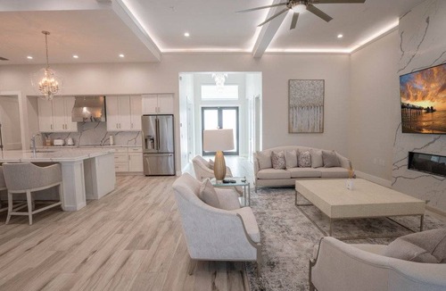 North Naples House | 325 m² House ∙ 4 bedrooms ∙ 10 guests